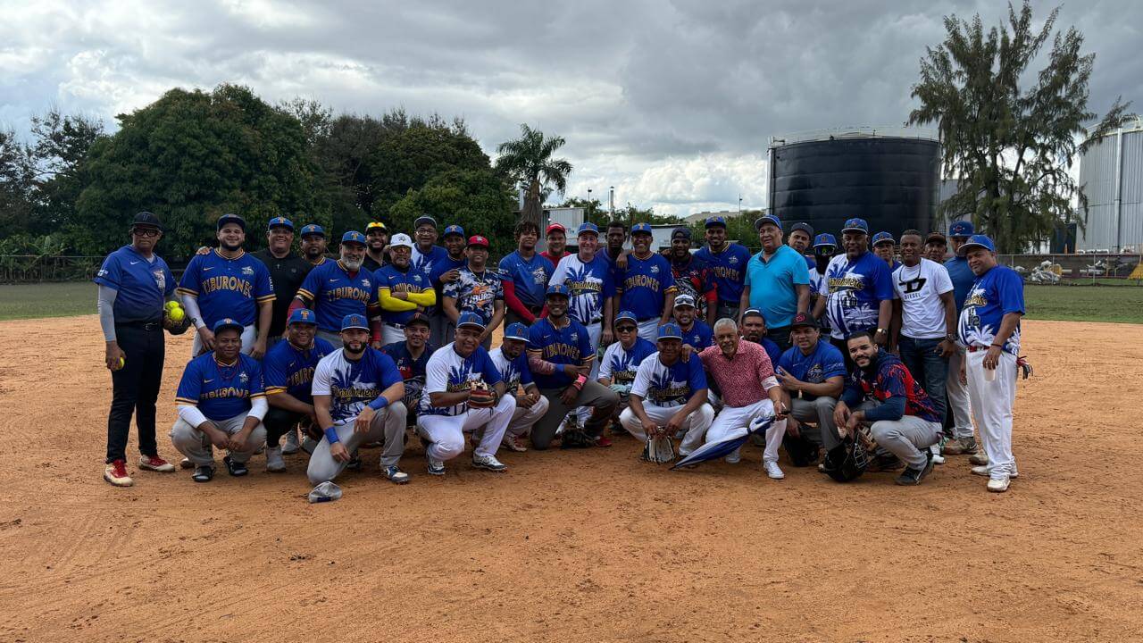Encuentro amistoso Tiburones vs Barahonero Soy